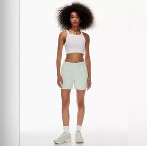 Aritzia TNA Big Easy 5” Shorts Nylon Mint Green Size Small Gorpcore Pastel